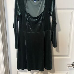 Old Navy Dark Green Velvet Long Sleeve Dress
